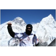 <<->> APASA pentru FOTO la dimensiunea mare <<->> <<->> Kala Pattar 5550m in spate EVEREST